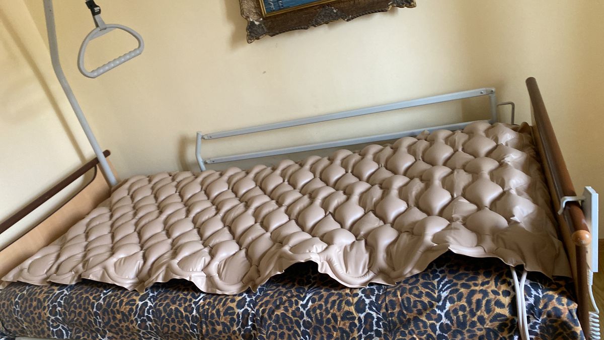 Image #1 from Carmen